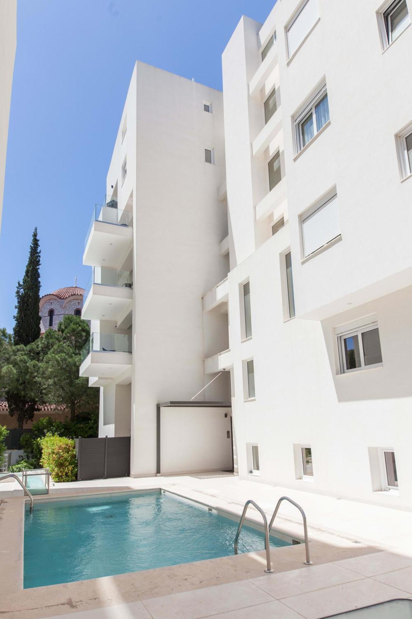 Apartment Marousi 2 Bd Modern Luxury Living With Shared Pool Athens