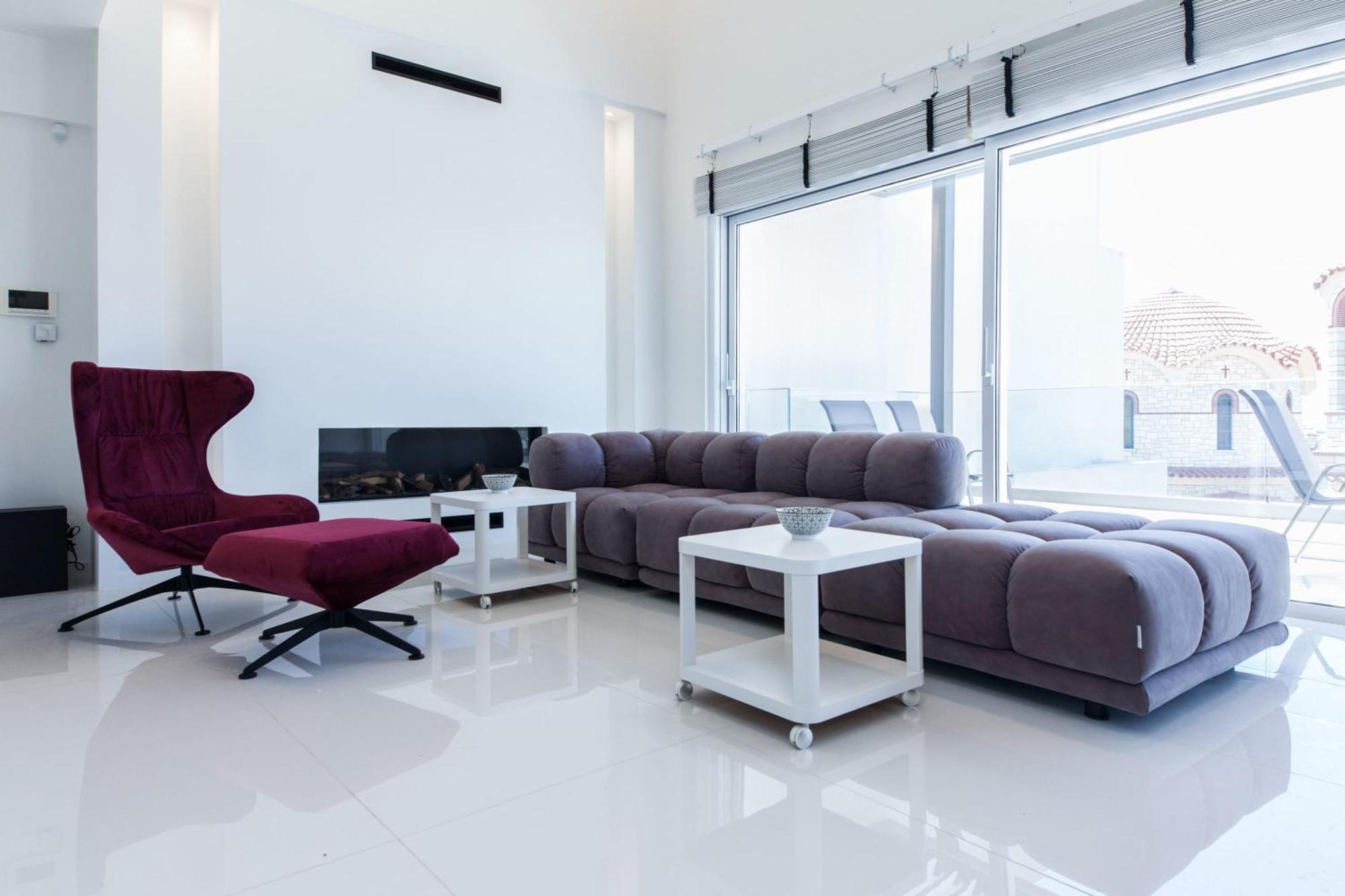 Marousi 2 Bd Modern Luxury Living With Shared Pool Apartment
