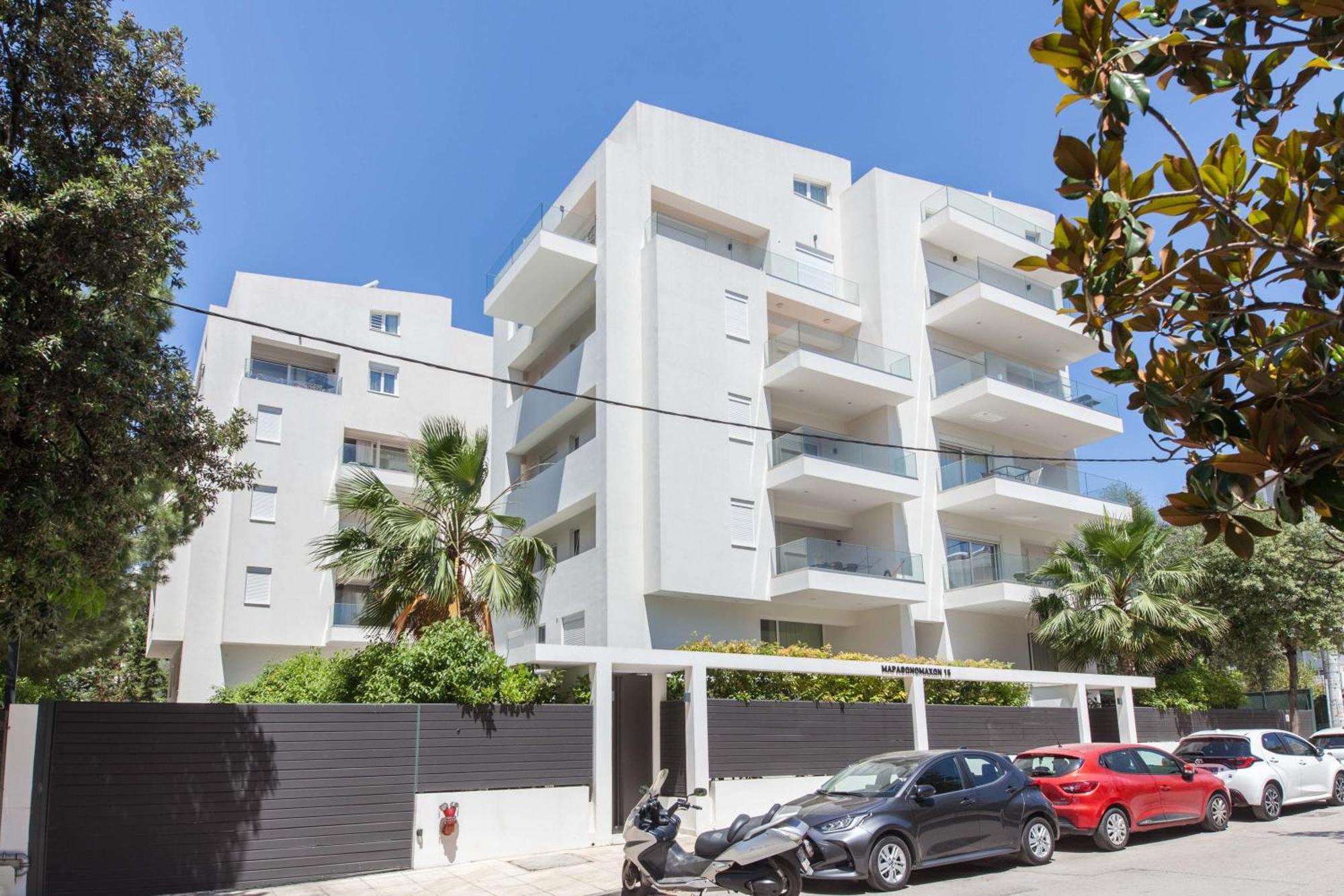 Apartament Marousi 2 Bd Modern Luxury Living With Shared Pool