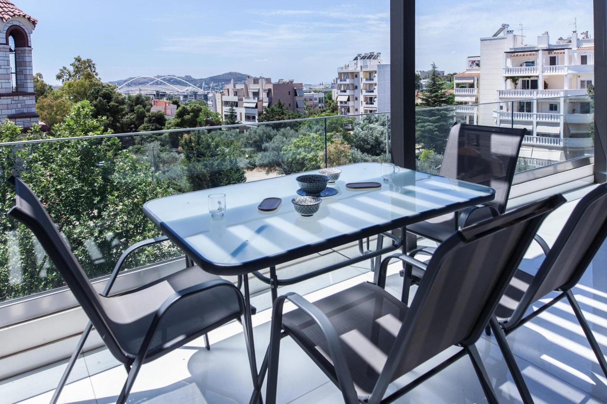 Apartment Marousi 2 Bd Modern Luxury Living With Shared Pool *